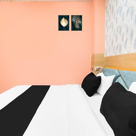 Hotel O V. K Palace Inn ラクナウ エクステリア 写真